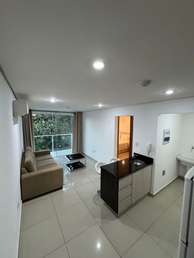 BARRIO JARA, EN VENTA, DEPTO DE 1 DORMITORIO AMOBLADO CON COCHERA