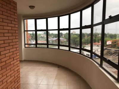 VENDO DEPARTAMENTO DE TRES DORMITORIOS EN BARRIO LAS LOMAS 