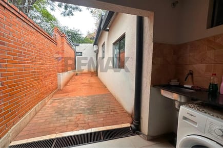 CASA SEMI AMOBLADA EN ALQUILER | VILLA ELISA