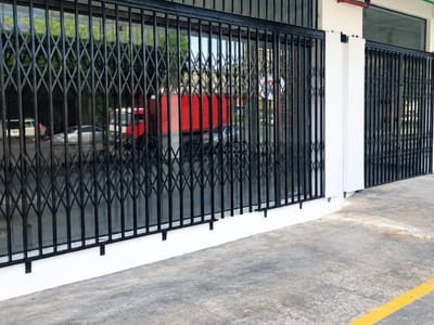 SALON COMERCIAL EN ALQUILER