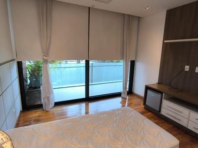 ALQUILO RESIDENCIA EXCLUSIVA DE 3 NIVELES EN VILLA MORRA!!!!