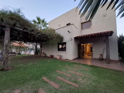 Alquiler de casa en Aqua Village - San Bernardino