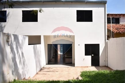 VENDO CASA EN LAMBARE