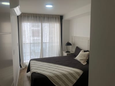 Exclusivo Apartamento de 1 Dormitorio con Terraza Privada en el Corazón de Pocitos.