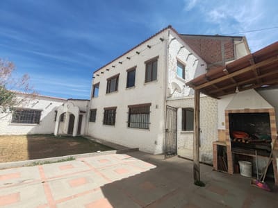ALQUILER CASA CALLE 35 ZONA PEDREGAL