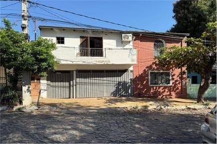 Hermosa casa en venta - Zona Sajonia