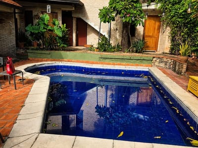  Alquilamos este dúplex ubicado en condominio cerrado en la zona de Perón