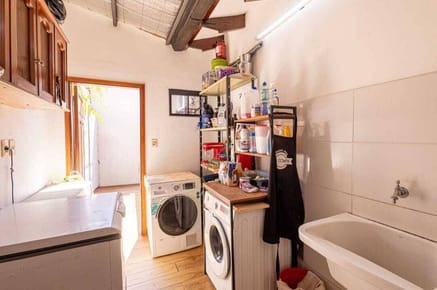 EN VENTA CASA CON SALÓN COMERCIAL, EN ESQUINA! EN FDO DE LA MORA ZONA NORTE