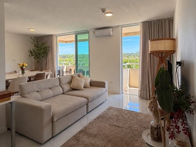 DEPARTAMENTO AMOBLADO DE 2 DORMITORIOS – ALTAMIRA SURUBI’I