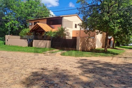 Alquilo Vivienda Amplia Amoblada En Mra