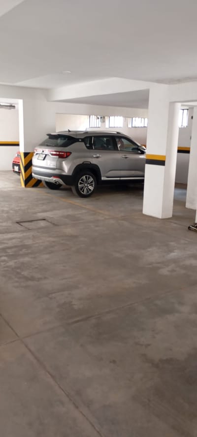 SE ALQUILA ESTACIONAMIENTO SAN BORJA