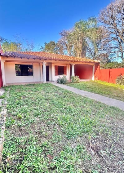 En venta casa en Ñemby