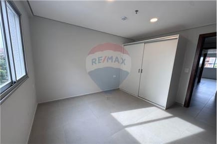 Departamento en Alquiler Edificio Comarca Barrio Los Laureles, ubicado piso 5