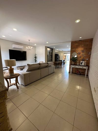 VENTA DE DUPLEX EN BARRIO LAS GOLONDRINAS - LOMA PYTA