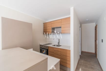 Venta A Estrenar / Monoambiente / Piscina / Pocitos