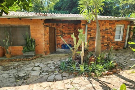 CASA QUINTA EN LIMPIO - PIQUETE CUE