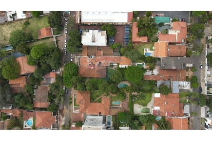 Residencia - Venta - Barrio Jara, Paraguay