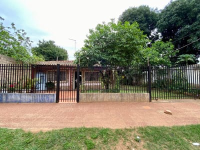 CASA  EN MARIANO ROQUE ALONSO MRA 