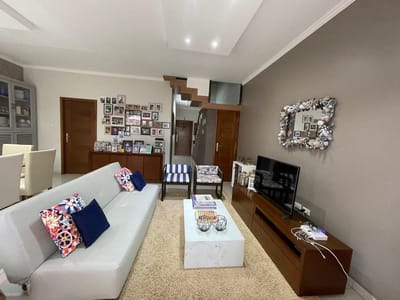 CASA EN VENTA CONDOMINIO VILLA BORGUESE