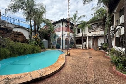 Casa de 4 Pisos en el centro de Asunción 