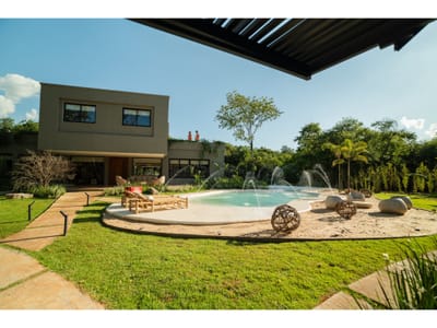 Residencia De 5 Dorm En Suite En San Bernardino
