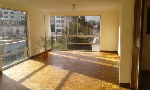 calido y confortable departamento en venta
