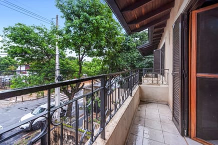 En venta Residencia - Asuncion, Barrio Santa Librada