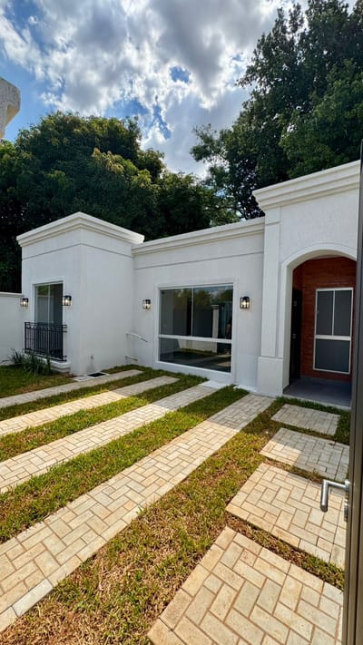 VENTA - CASA COLONIA...!!!