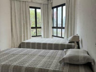 VENDO AMPLIO DEPARTAMENTO DE 3 DORMITORIOS PISO 2, CENTRO DE ASUNCIÓN