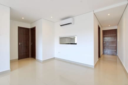 Departamento en edificio Emporium