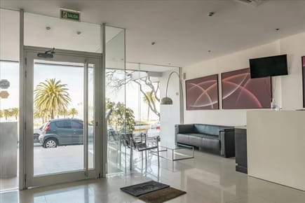 Oficina Venta Con Renta  Parque Rodó