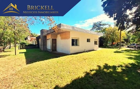 VENTA CASA LA FLORESTA 3 DORMITORIOS CON BARBACOA