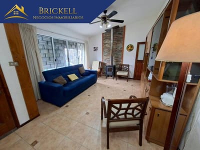 CASA VENTA SOLYMAR PADRON UNICO CON 3 DORMITORIOS 2 BAÑOS FONDO Y GARAGE