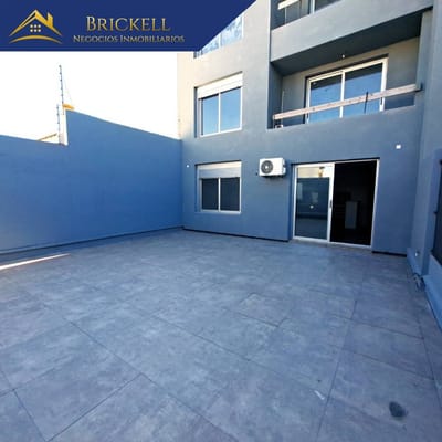 ALQUILER APARTAMENTO 1 DORMITORIO CON GRAN PATIO EXCLUSIVO EN BUCEO A ESTRENAR!