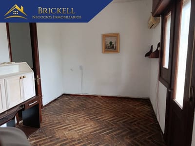 Venta Apartamento 2 dormitorios en Palermo 2do piso por Escalera a 150mts de la Rambla