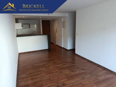 Alquiler Apartamento 1 dormitorio con Cochera en Malvín a una cuadra de la Rambla!
