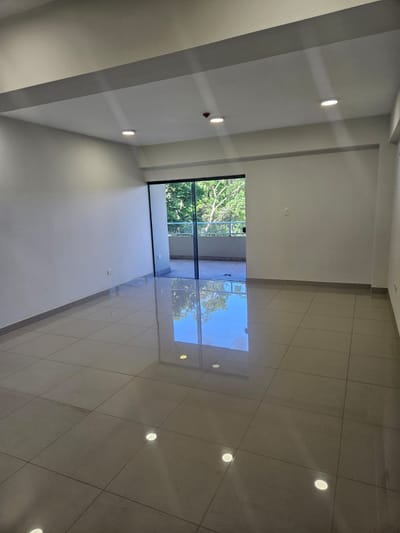 VENDO DPTO AMPLIO HERMOSO PARQUES DEL SOL BARRIO CERRADO SAN VICENTE 
