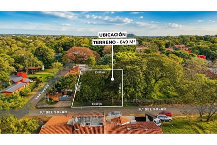 EN VENTA AMPLIO TERRENO EN LAMBARÉ