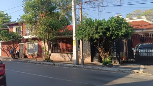 VENDO PROPIEDAD EN PARAGUARI Y 2DA PROYECTADA