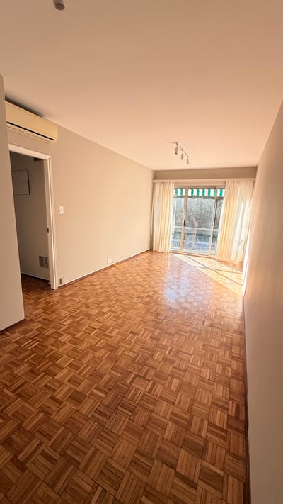 Apartamento De 2 Dormitorios En Carrasco