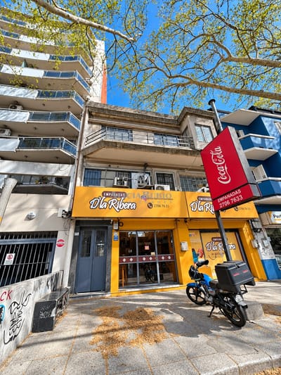 RIVERA Y SOCA. 40 MTS. 1 DORM Y MEDIO. TERRAZA. GC$1.500.  RECICLADO!