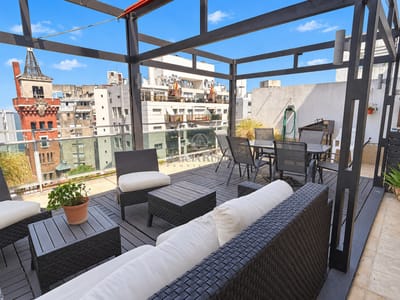 PENTHOUSE DUPLEX CON 4 SUITES SOBRE VIDAL A PASOS DE VILLA BIARRIZ Y RAMBLA DE PUNTA CARRETAS. 2 GJES INDEP