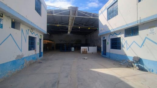 VENTA DE LOCAL EN LA AVENIDA GRAU DE CASTILLA