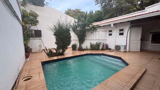 En venta Casa en Ykua Sati