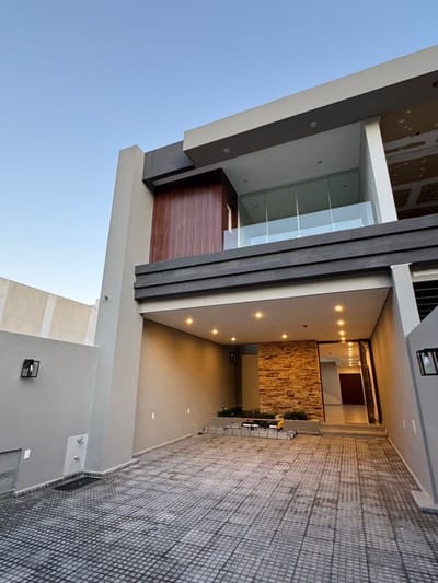 ALQUILO DUPLEX A ESTRENAR  EN MBURUCUYA 