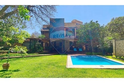 Residencia de Lujo a Pasos del Yach y Golf Club Lambare 