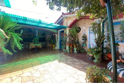 ACOGEDORA CASA EN VENTA