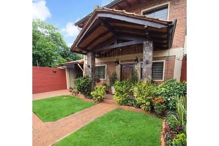 Casa - Venta - Fernando De La Mora, Central, Paraguay