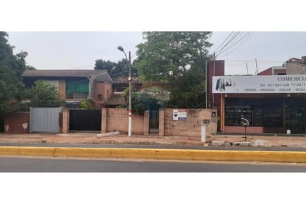 Invierte en el Corazón Comercial de Lambaré