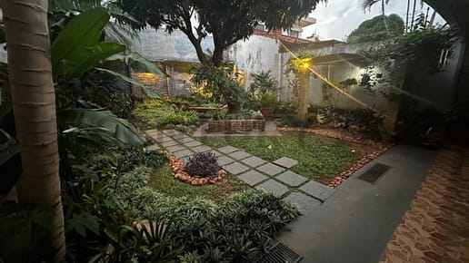 Venta de Casa en Vista Alegre, Asunción